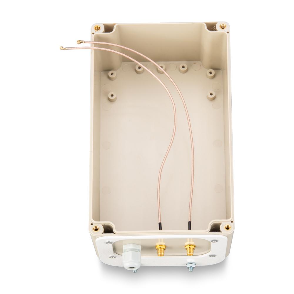 Кронштейн KGG-SMAx2 с гермобоксом для параболической 3G/WiFi/4G MIMO антенны
