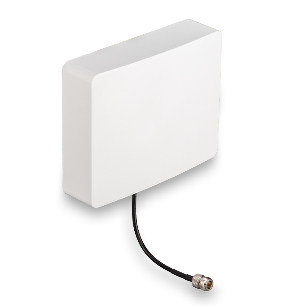 Широкополосная GSM/3G/4G антенна 10 дБ KP10-900/2700W