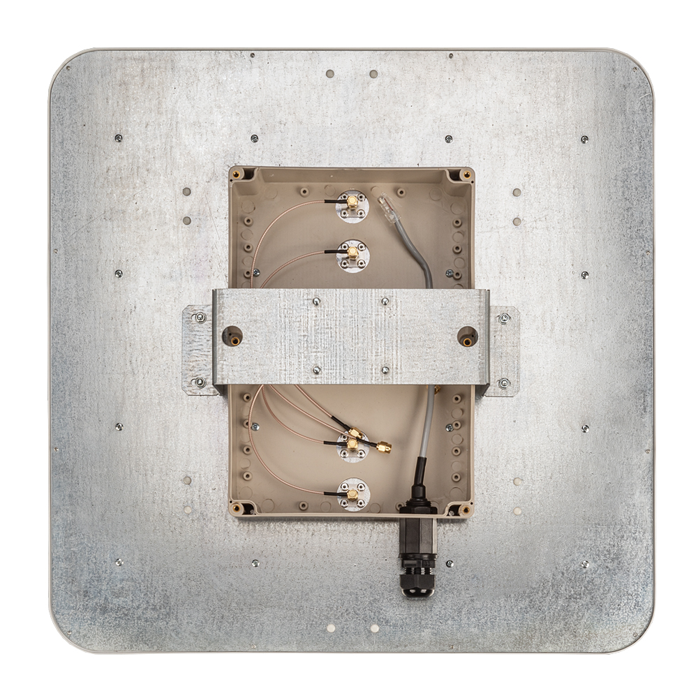 Панельная 4G MIMO 4x4 антенна 18 дБ KROKS KAA18-1700/2700-4x4 BOX