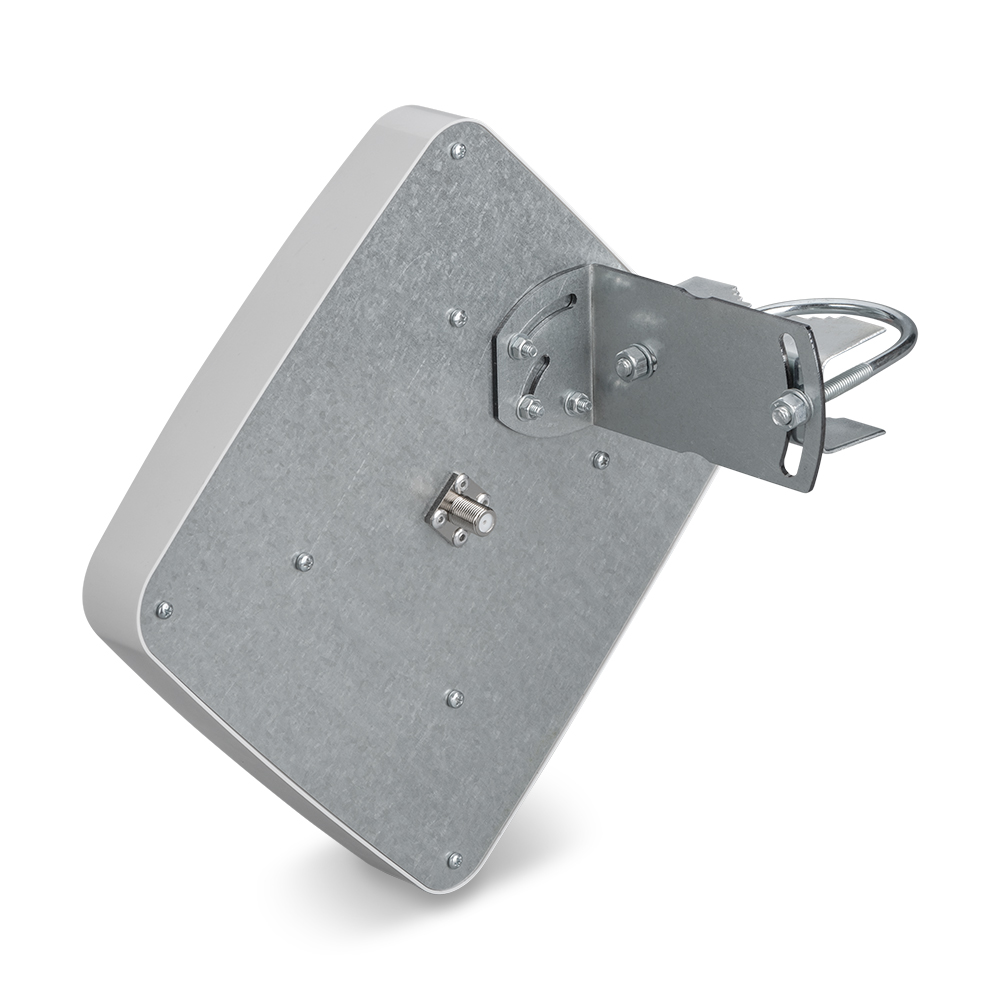 Широкополосная 2G/3G/4G антенна усилением 15 дБ KP15-1700/2700 LITE